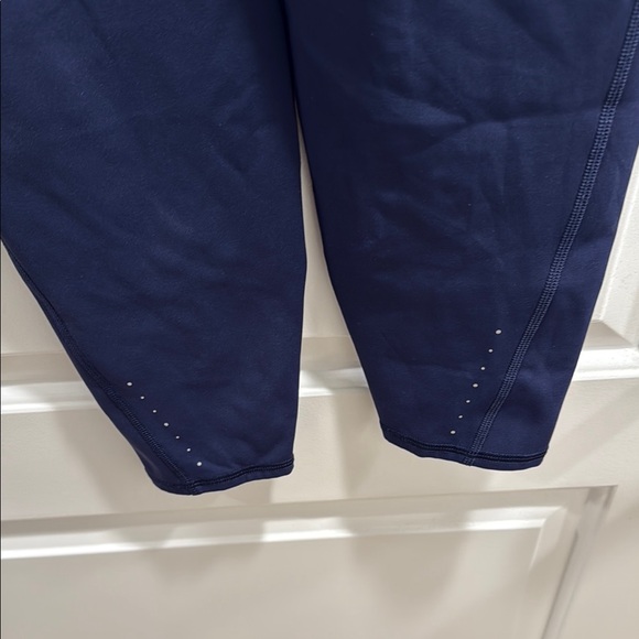 Athleta Navy Blue Rainier Tight Leggings with Zipper Pockets - Picture 5 of 12